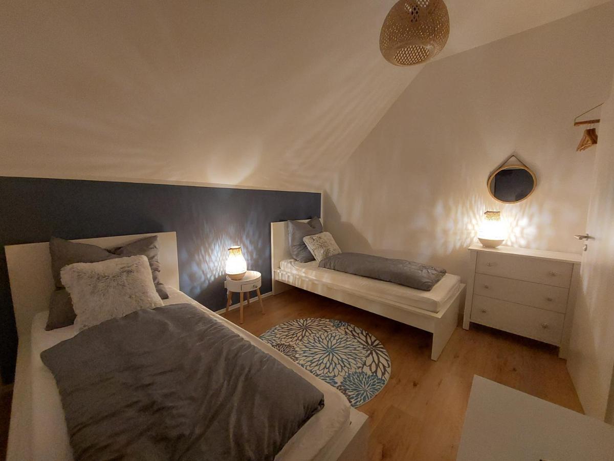 Gemuetliche Familienwohnung In Der Naehe Des Nordparks Und Des Norparkcenters! Bielefeld Kültér fotó