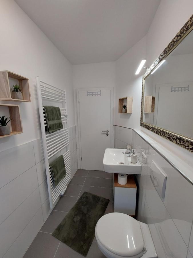 Gemuetliche Familienwohnung In Der Naehe Des Nordparks Und Des Norparkcenters! Bielefeld Kültér fotó